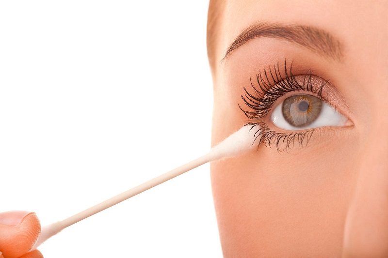 Homemade tricks to grow eyelashes