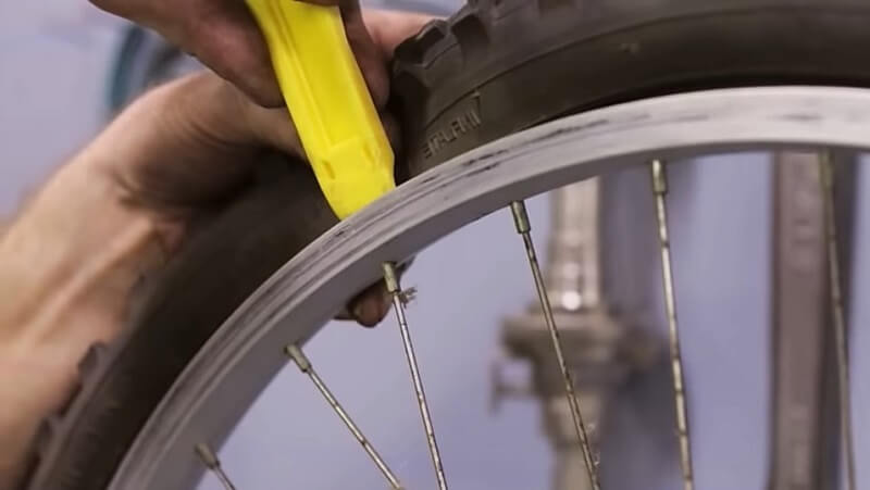 Repair Bicycle Puncture