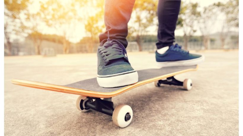 Are Big Feet Good for Skateboarding? Debunking the Myths