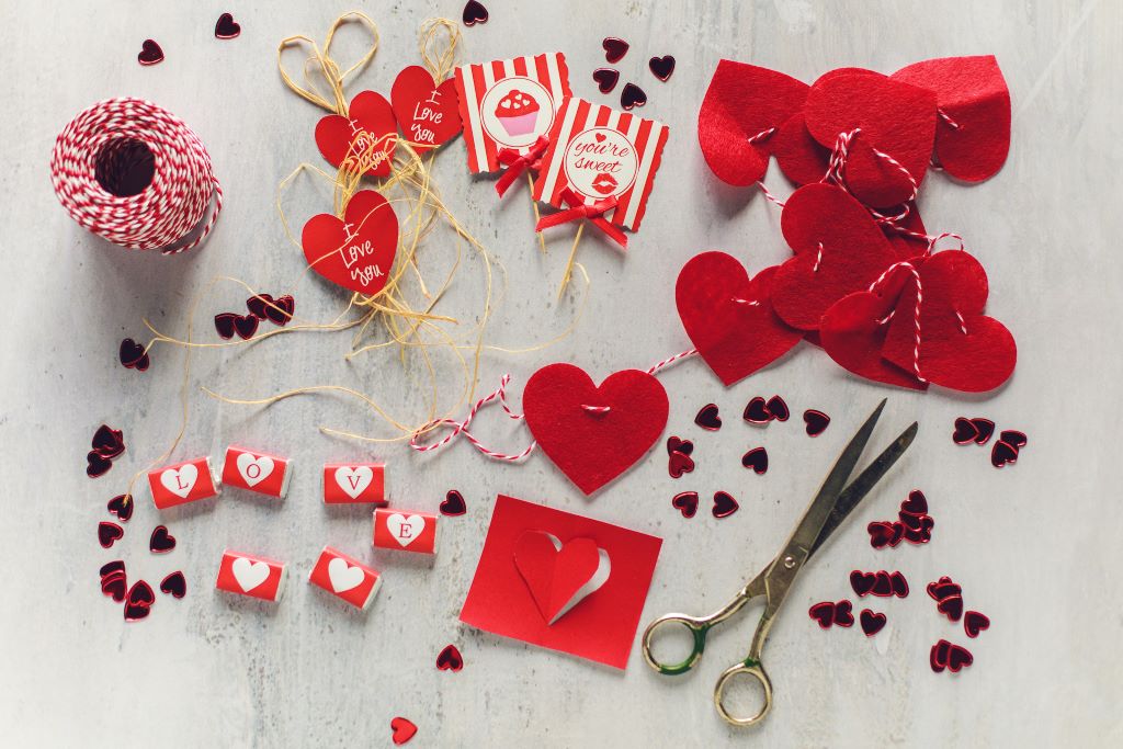 Fun Valentine's Day Crafts to Make as Gifts