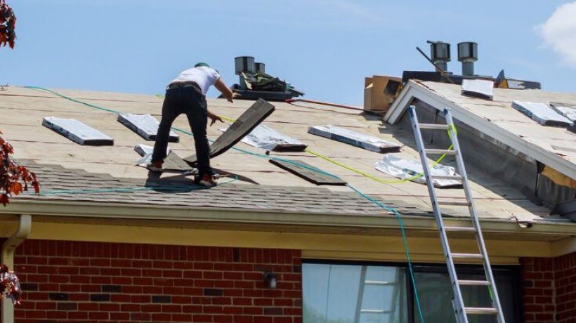 A Complete Guide to Roof Replacement in Alabama