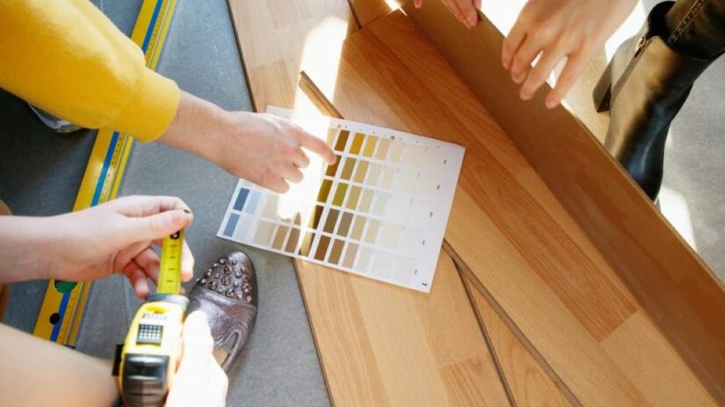 What Color Vinyl Plank Flooring With Honey Oak Cabinets