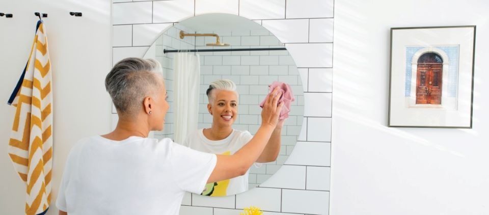 Best way to clean textured shower glass without streaks home