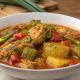 the Angolan Muamba Chicken Stew