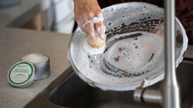 Ditch the Plastic: Transform Your Oklahoma City Home with Eco-Friendly Decor and Cleaning Solutions