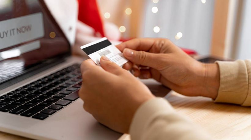 How to Protect a Gift Card from Being Drained by Scammers
