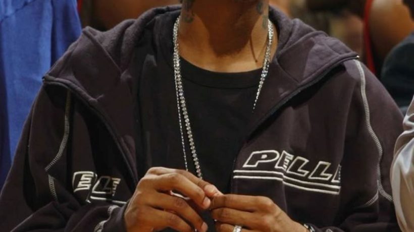 The Forgotten Jewelry Pieces of Allen Iverson’s Wardrobe